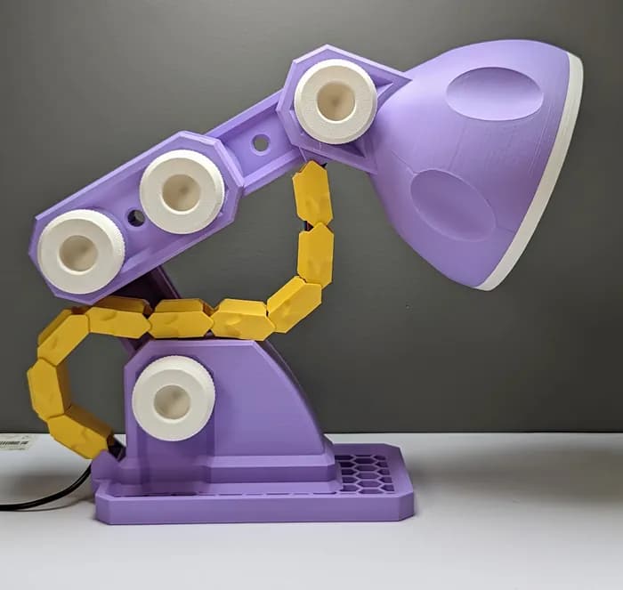 STL - moonbeam lamp render 4