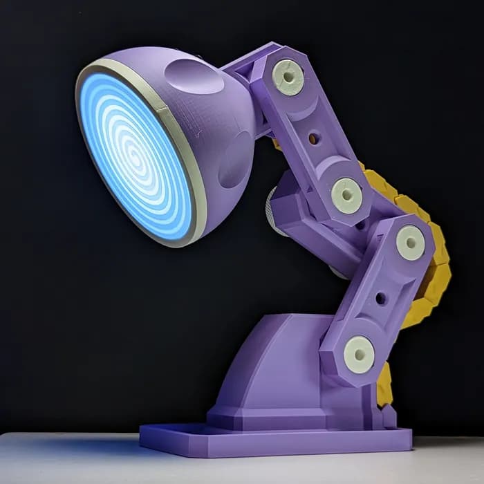 STL - moonbeam lamp render 5
