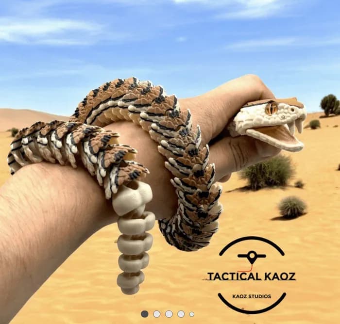STL - serpiente cascabel flexible
