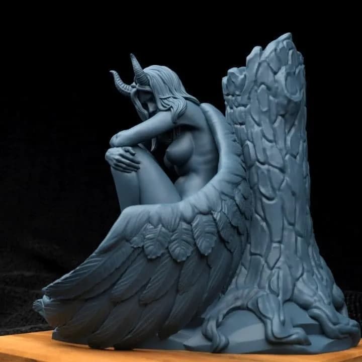 STL - Ángel Caído Sentado