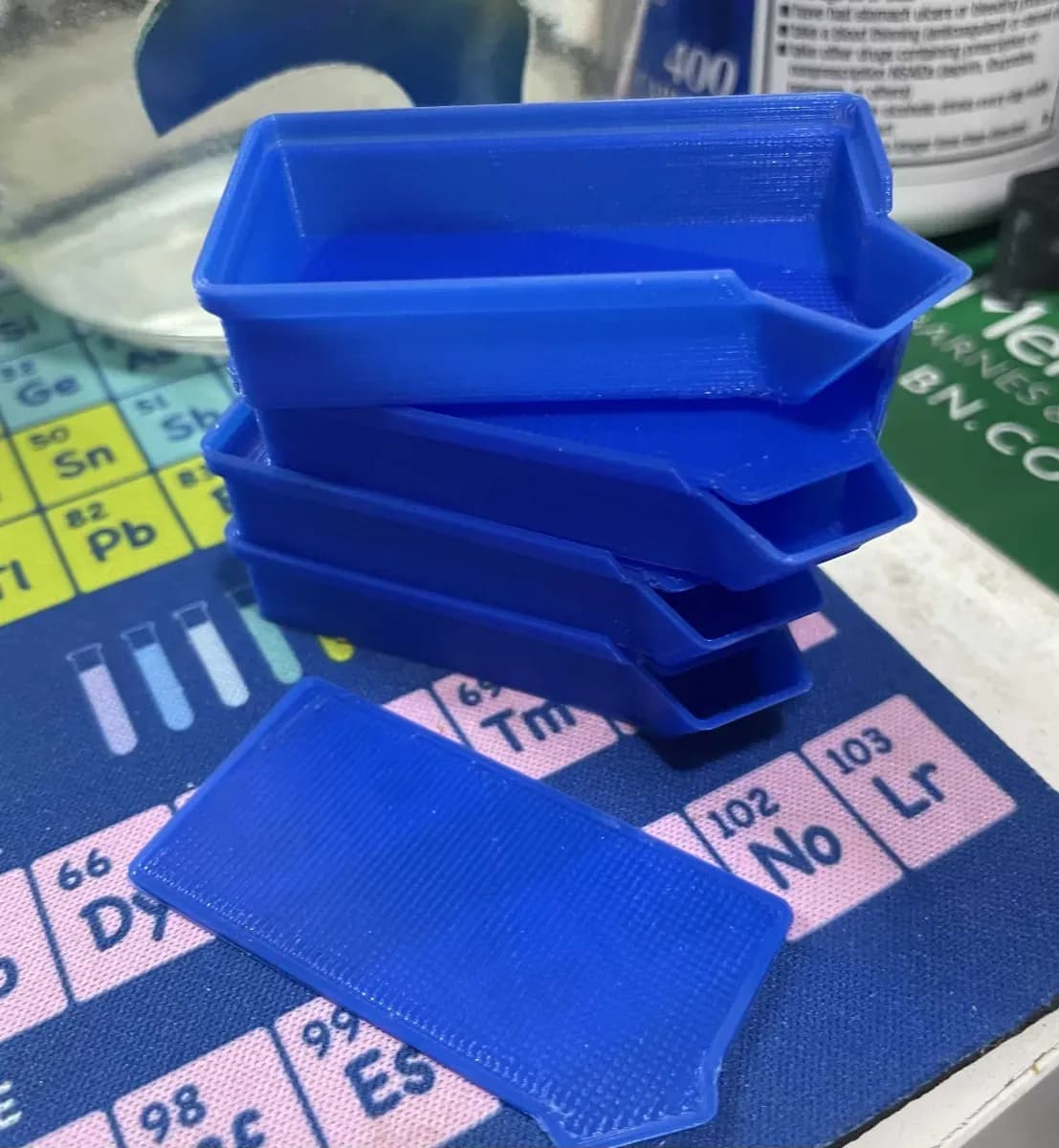 STL - Bandeja con tapa render 3