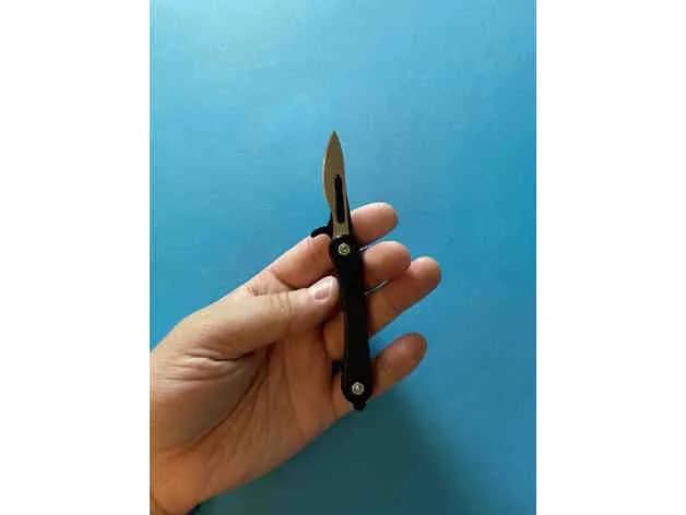 STL - Bisturí plegable para cuchilla