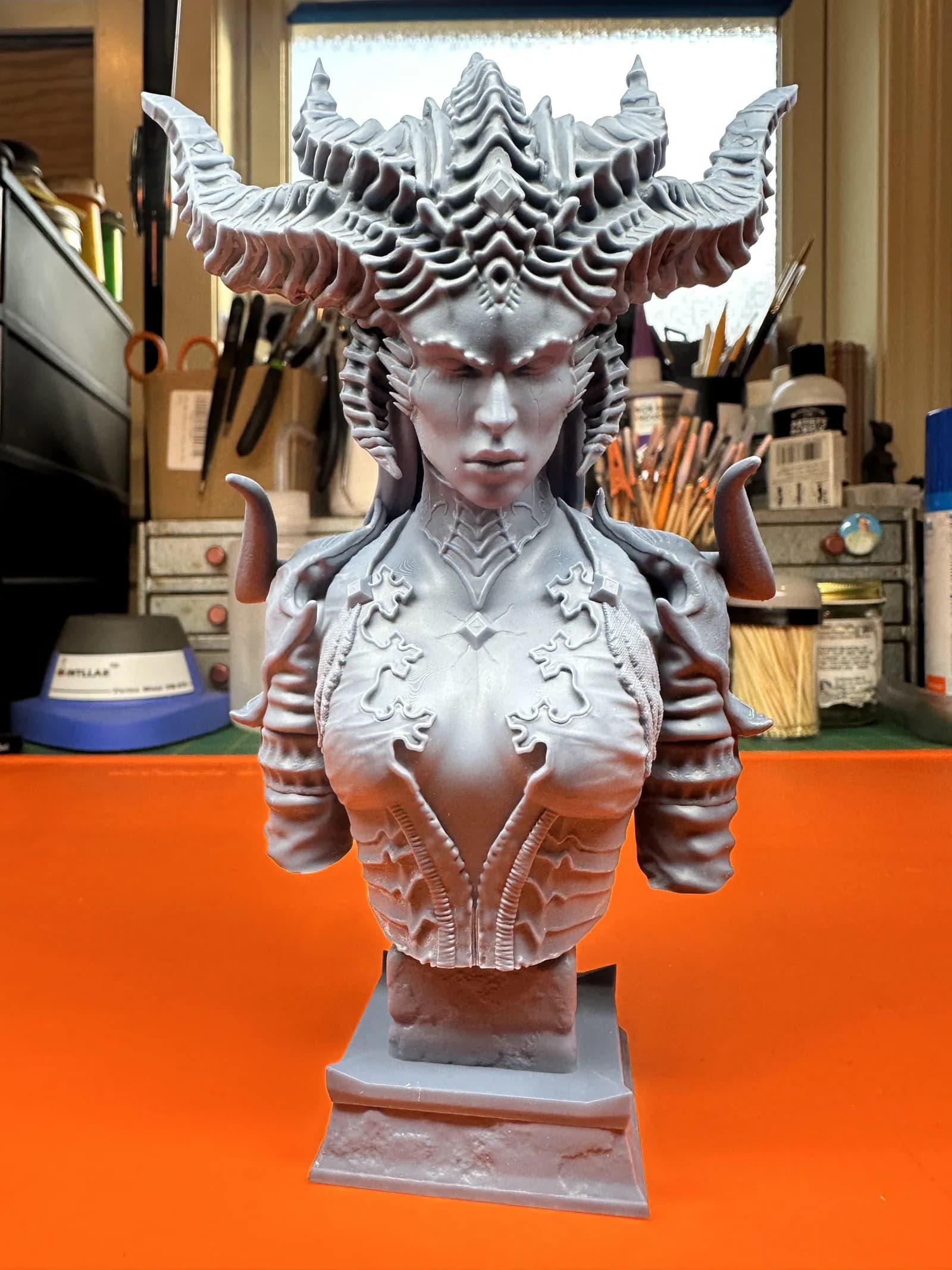 STL - Busto de Lilith 3 render 4