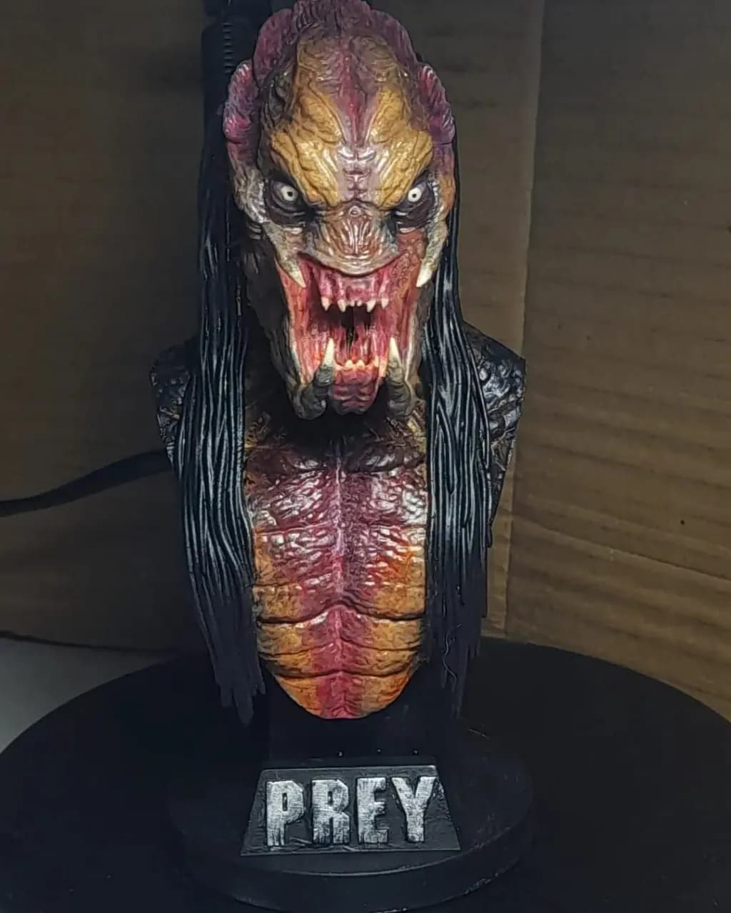 STL - Busto Depredador Feral de "Prey"