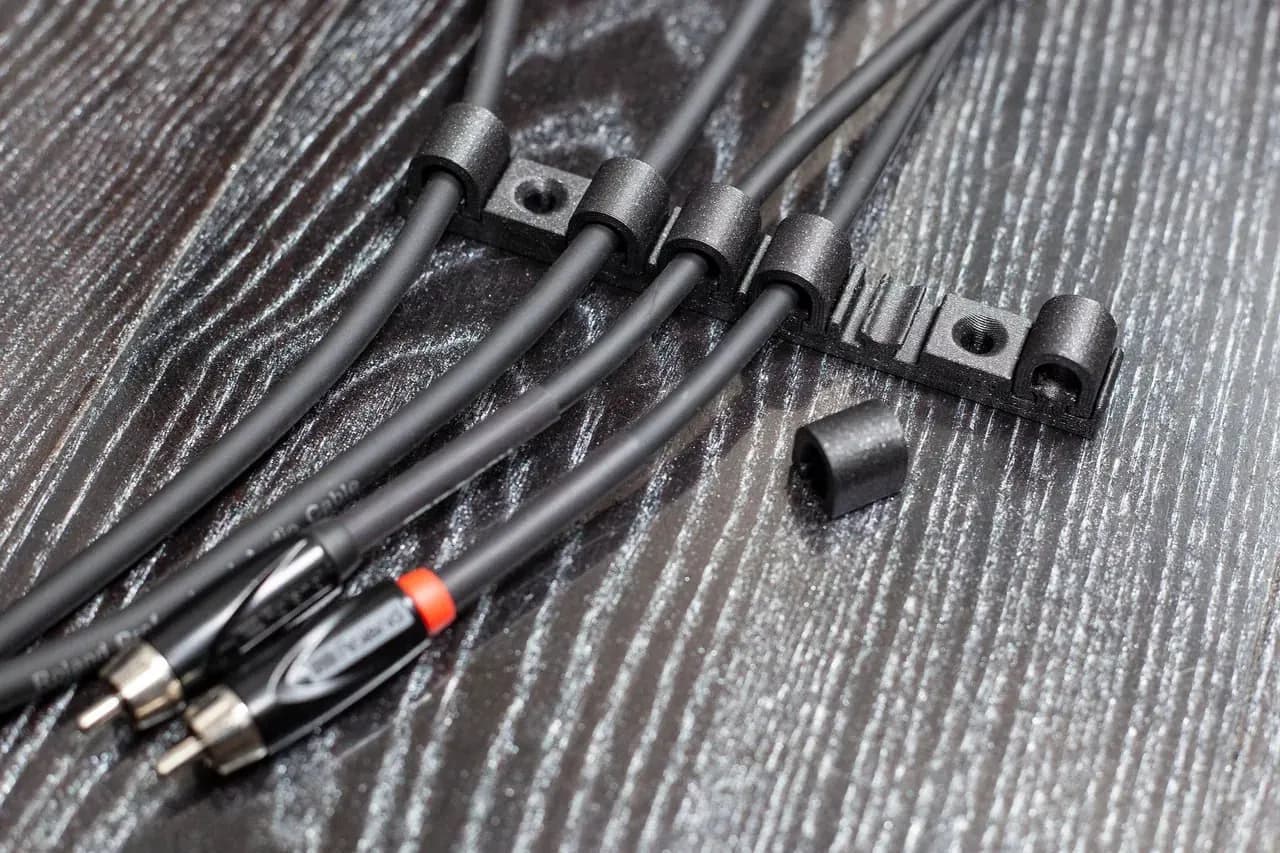 STL - Clip organizador de cables