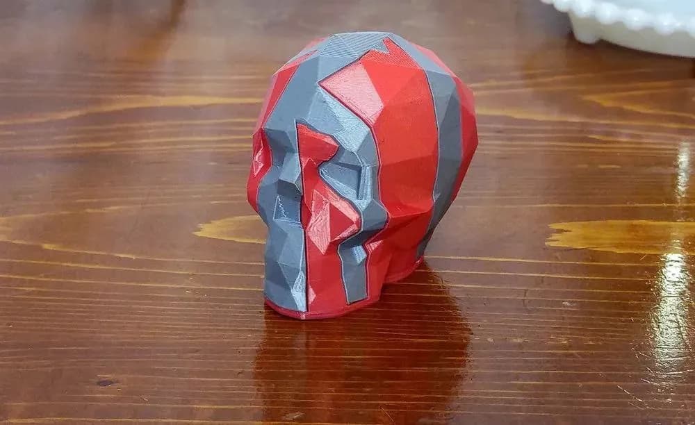 STL - Cráneo low poly encajable