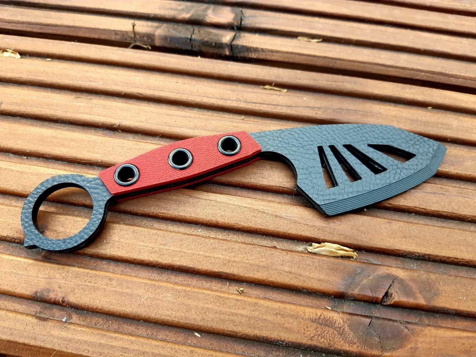 STL - Cuchillo ornamental con anilla render 4