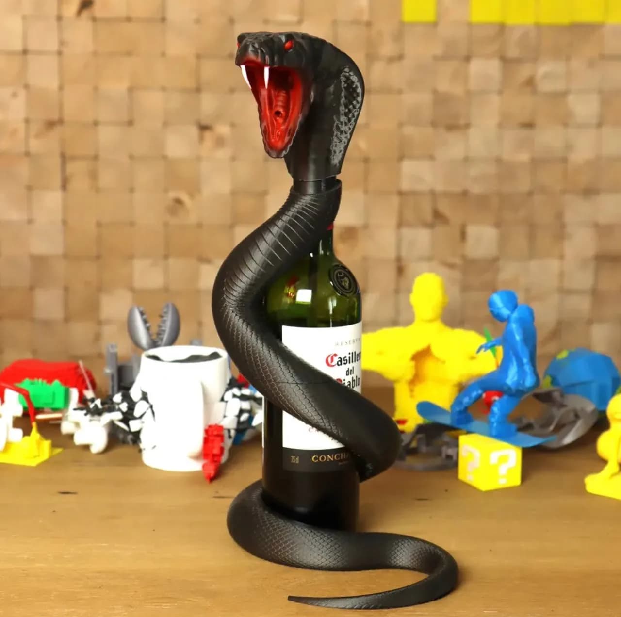 STL - Dispensador de vino serpiente
