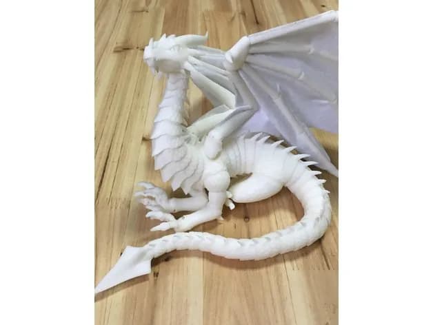 STL - Dragón Articulado