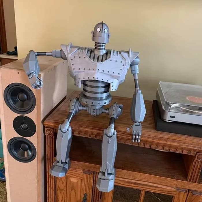 STL - El Gigante de Hierro