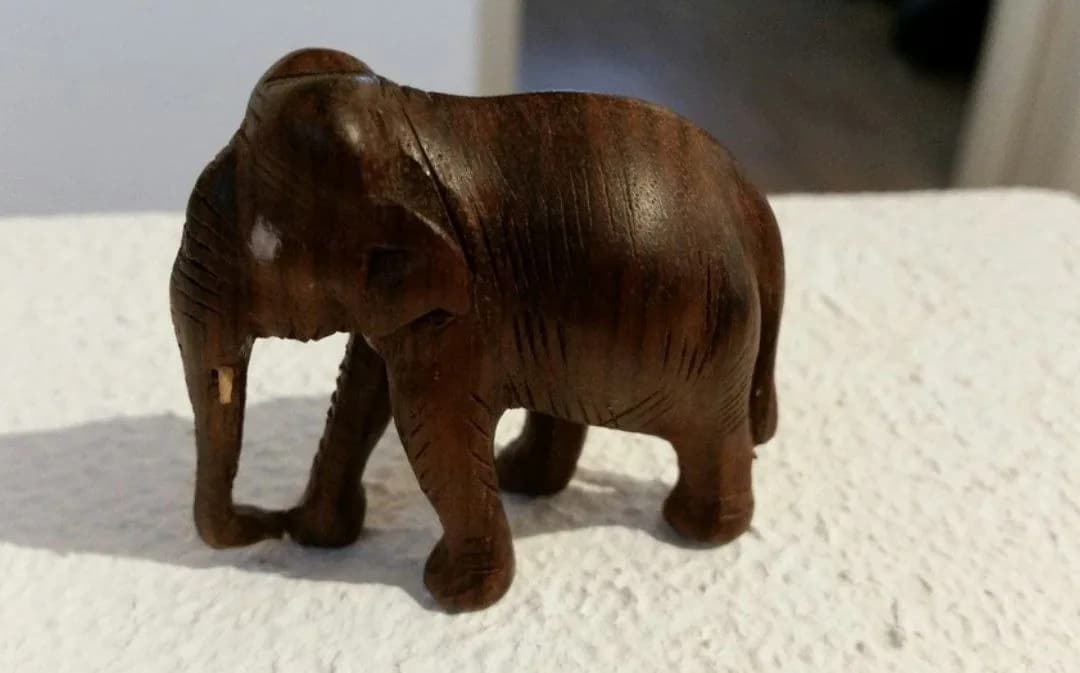STL - Elefante decorativo de madera
