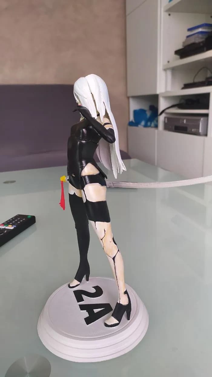 STL - Figura 2B de Nier: Automata render 4