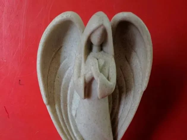 STL - figura de ángel rezando