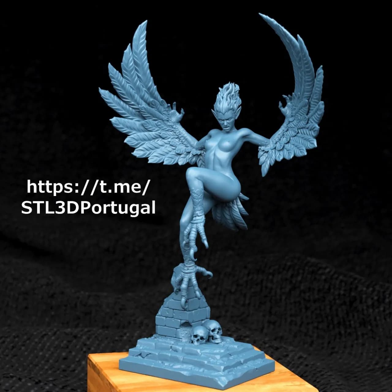 STL - Figura de arpía con alas