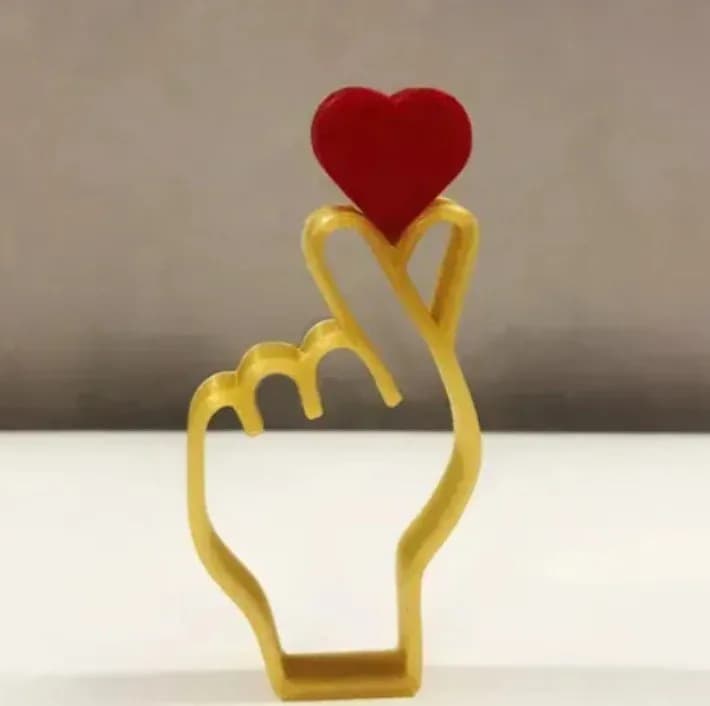 STL - Figura de mano haciendo corazon