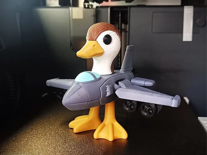 STL - Articulated flying duck figure