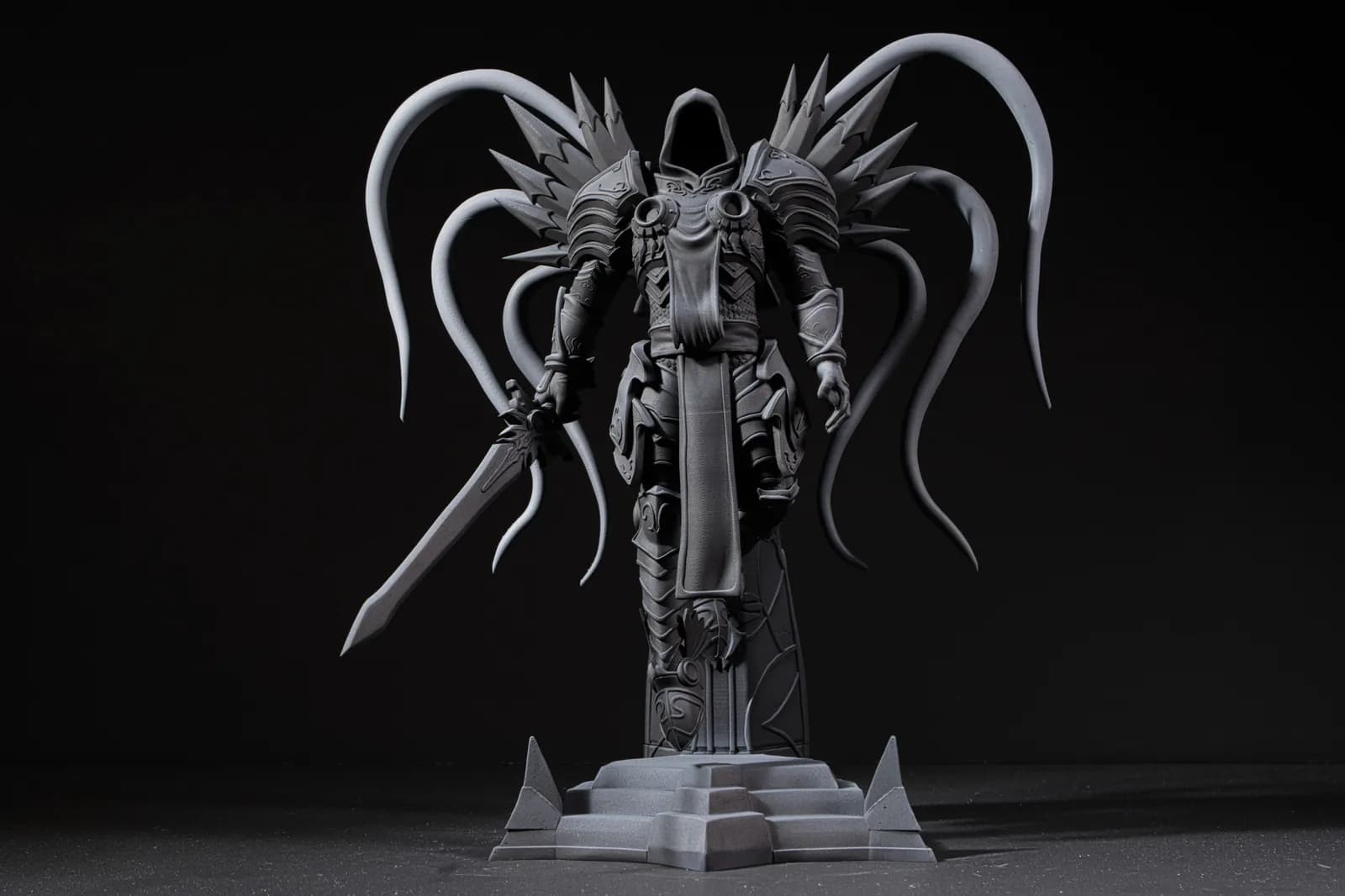 STL - Figura de Tyrael render 5