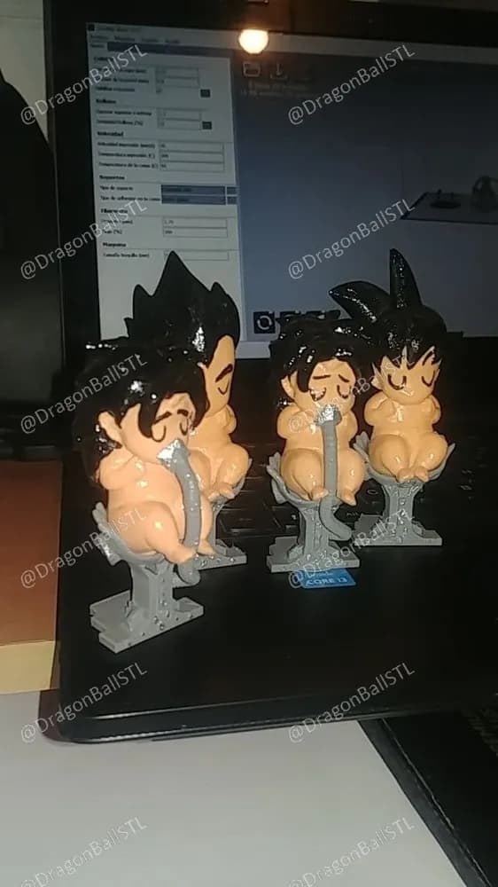 STL - Figuras Bebé Goku y Vegeta