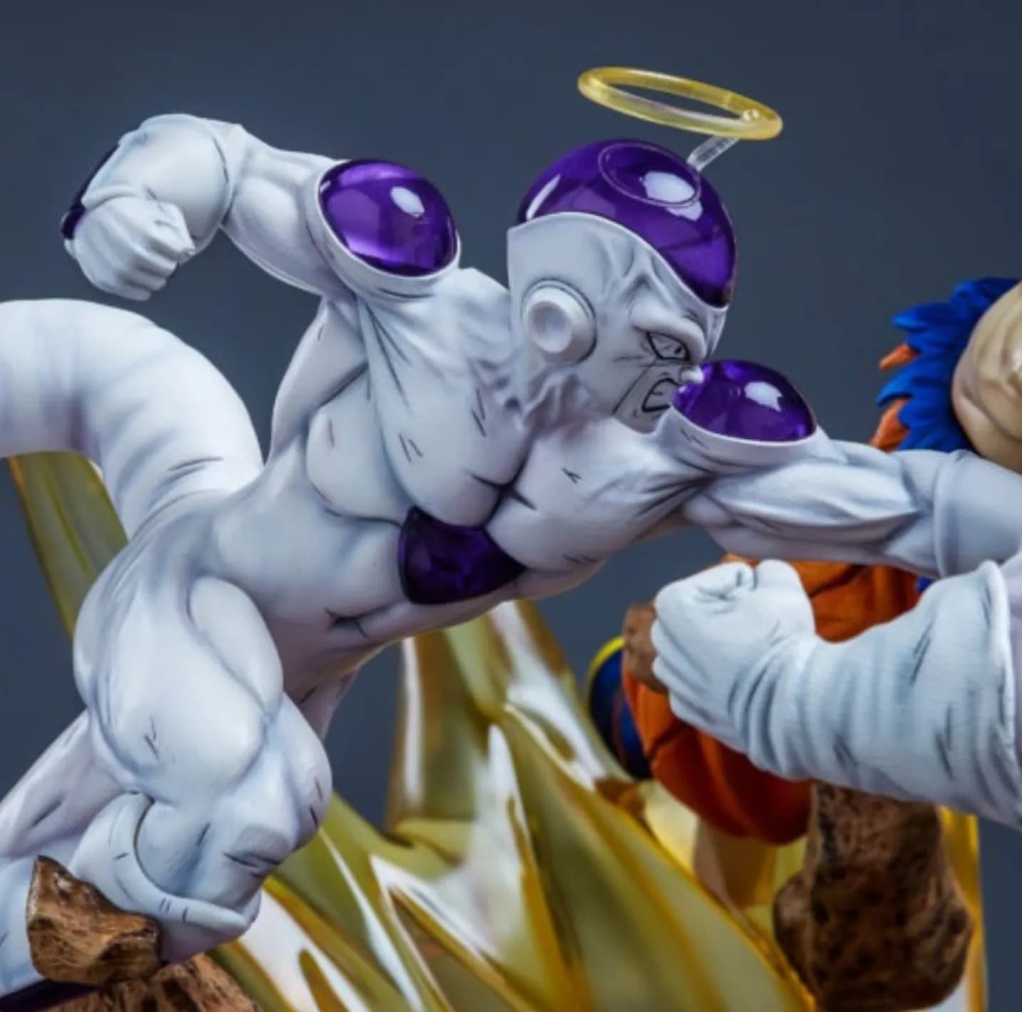 STL - Goku y Freezer vs Jiren render 5