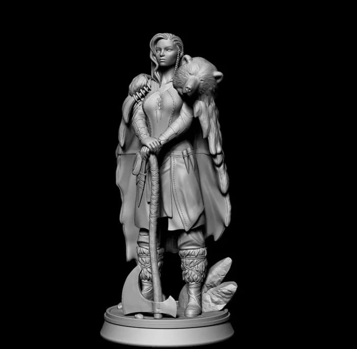 STL - Viking female warrior with bear