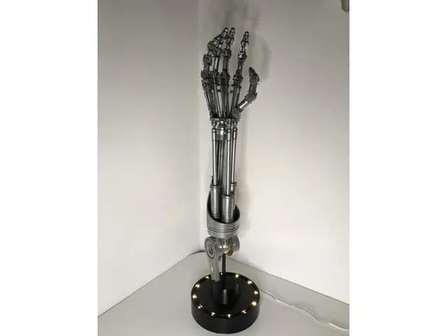 STL - Lámpara brazo Terminator