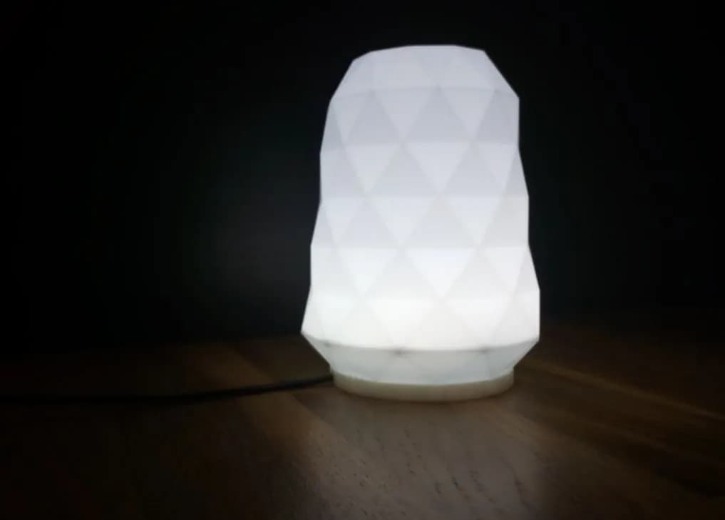 STL - Lámpara geométrica moderna