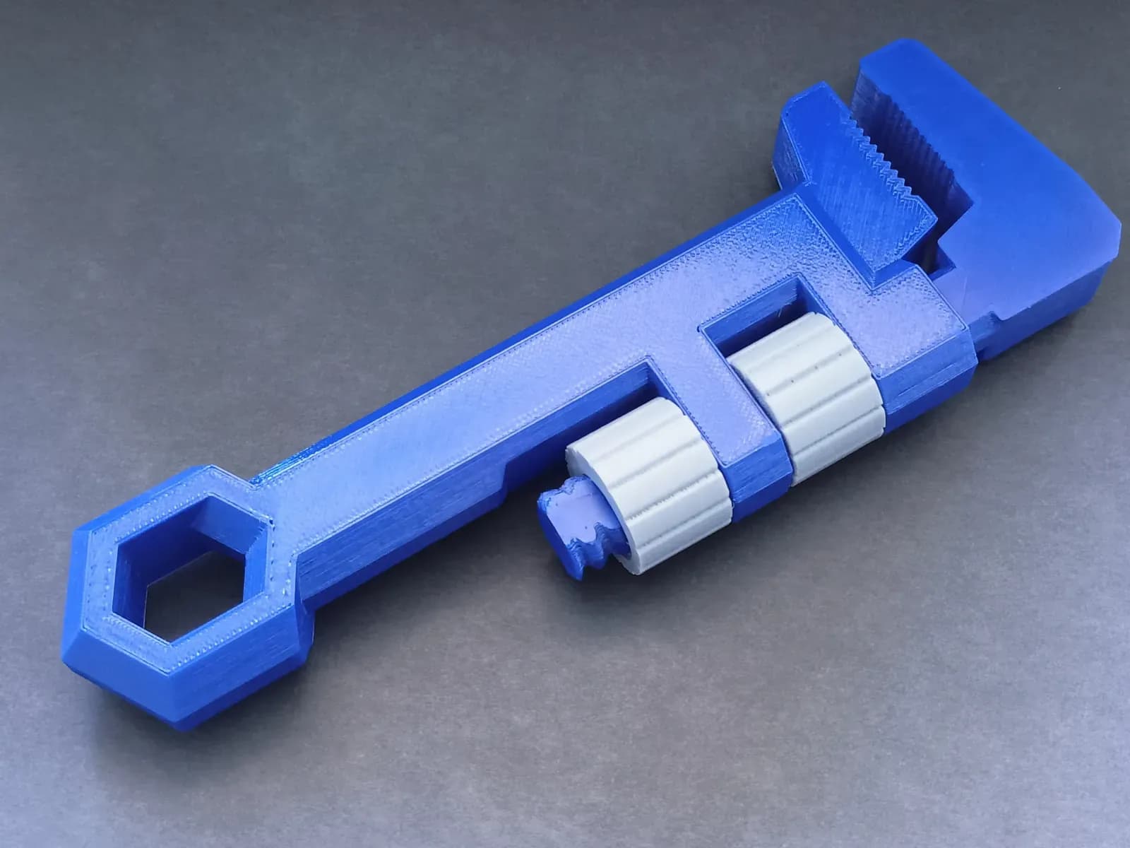 STL - Llave Stilson Ajustable
