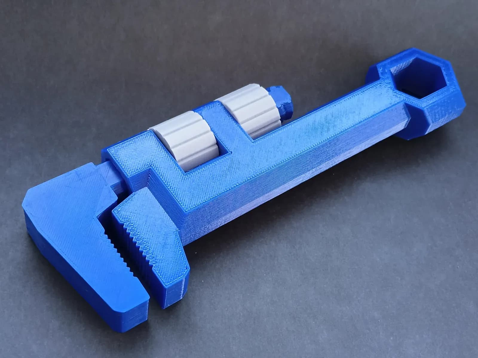 STL - Llave Stilson Ajustable