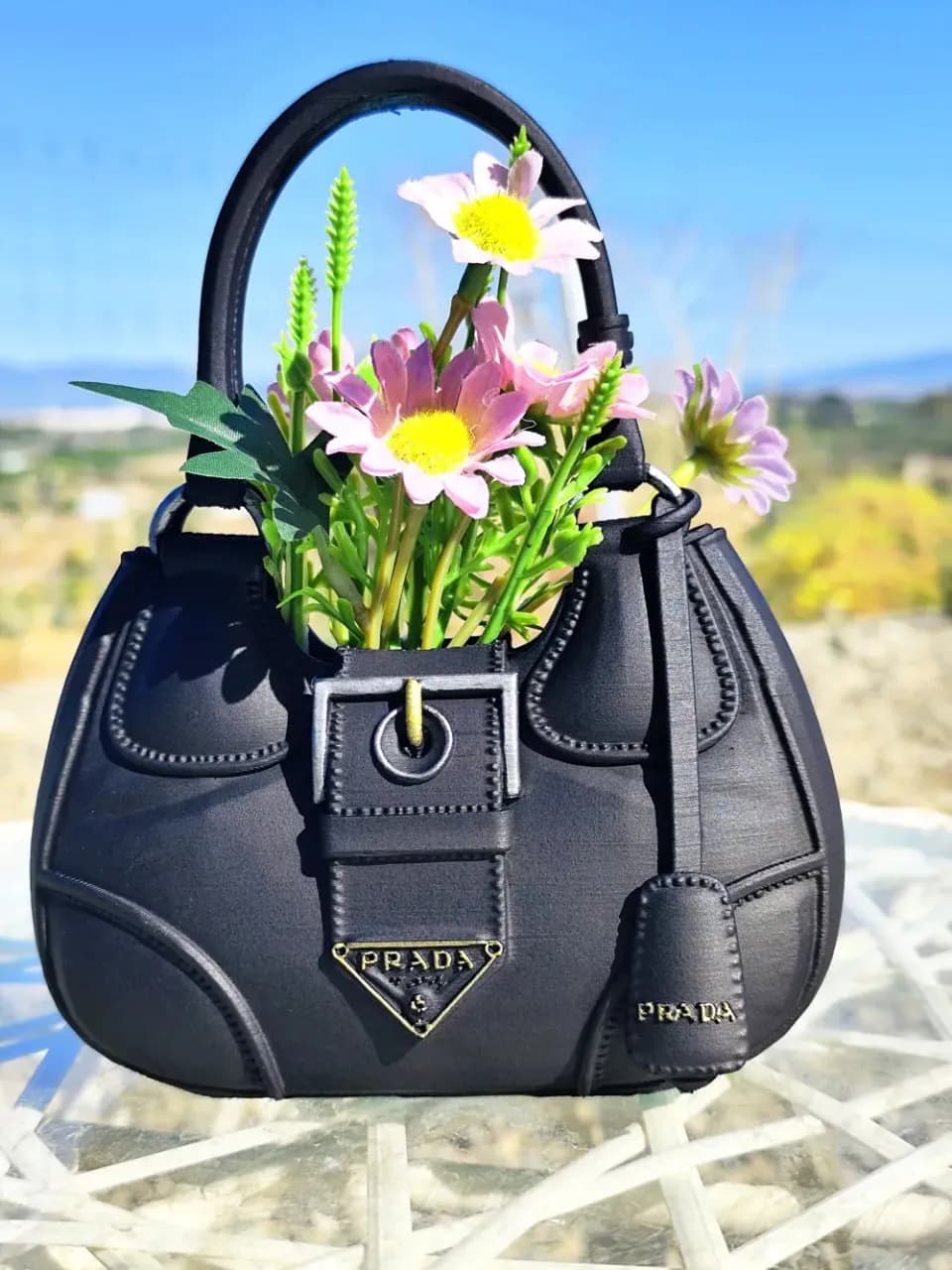STL - Macetero bolso Prada render 3