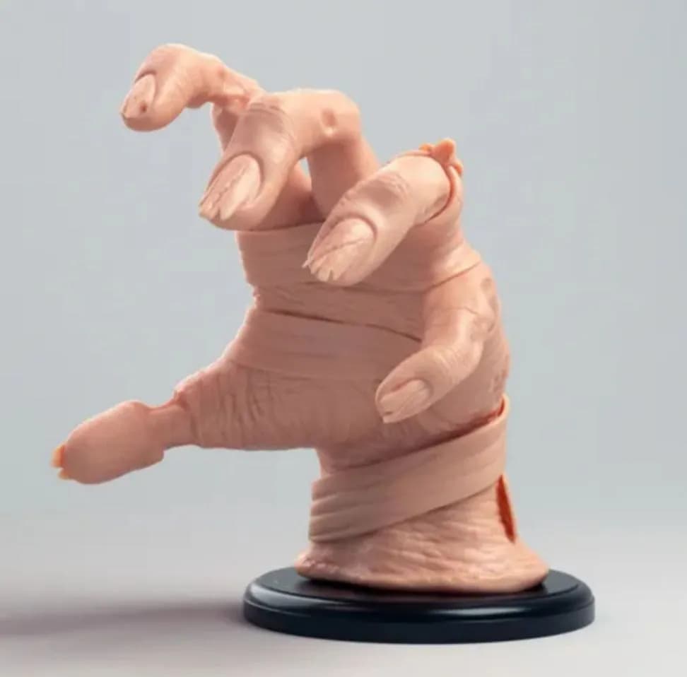 STL - Mano reptiliana arrastrándose