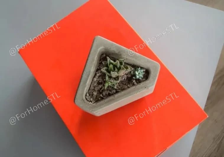 STL - Molde para maceta triangular