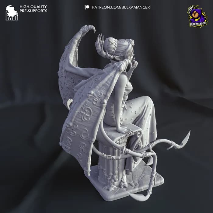 STL - Nocticula La Reina Redentora render 3
