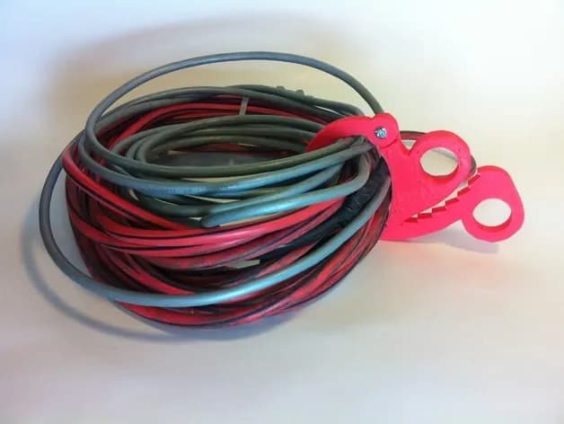 STL - Organizador de Cables Dragón