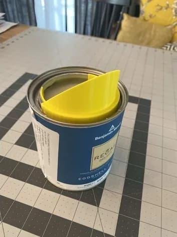 STL - Pico para lata de pintura