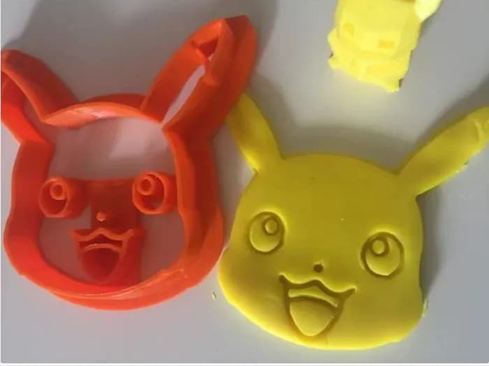 STL - pikachu cookie cutter