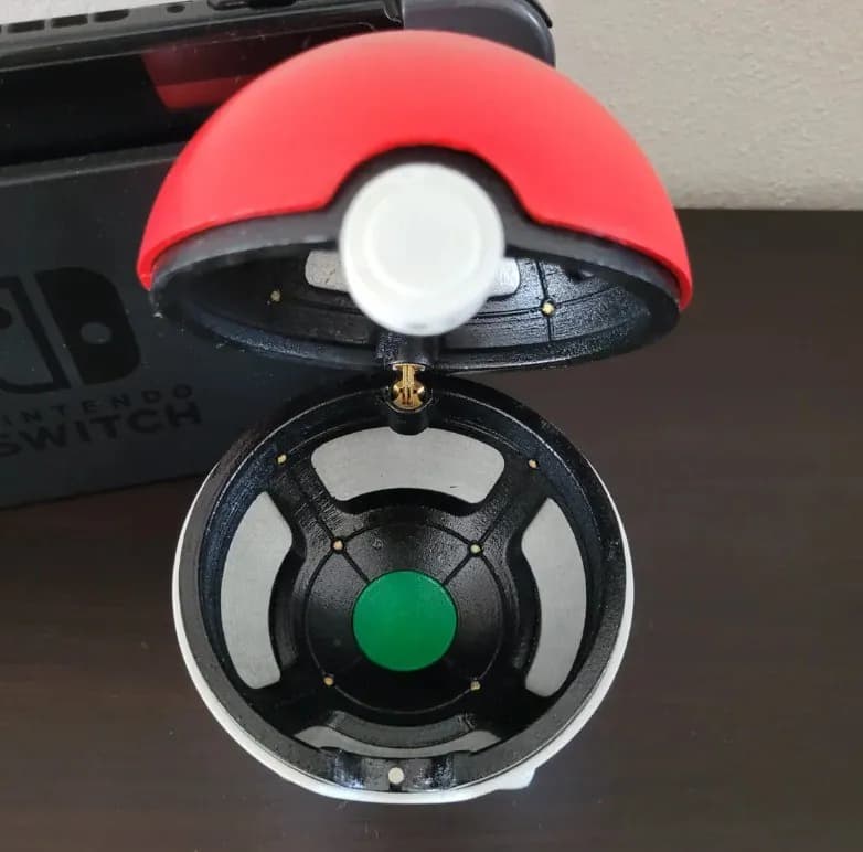 STL - Pokebola modelo coleccionable