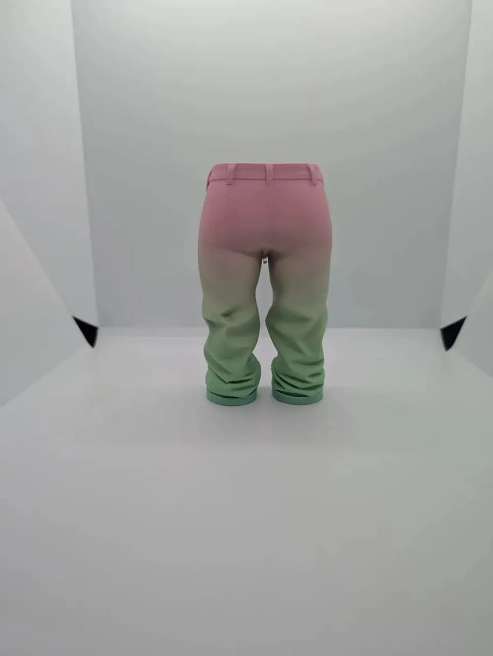 STL - Porta lapiceros de pantalón render 3