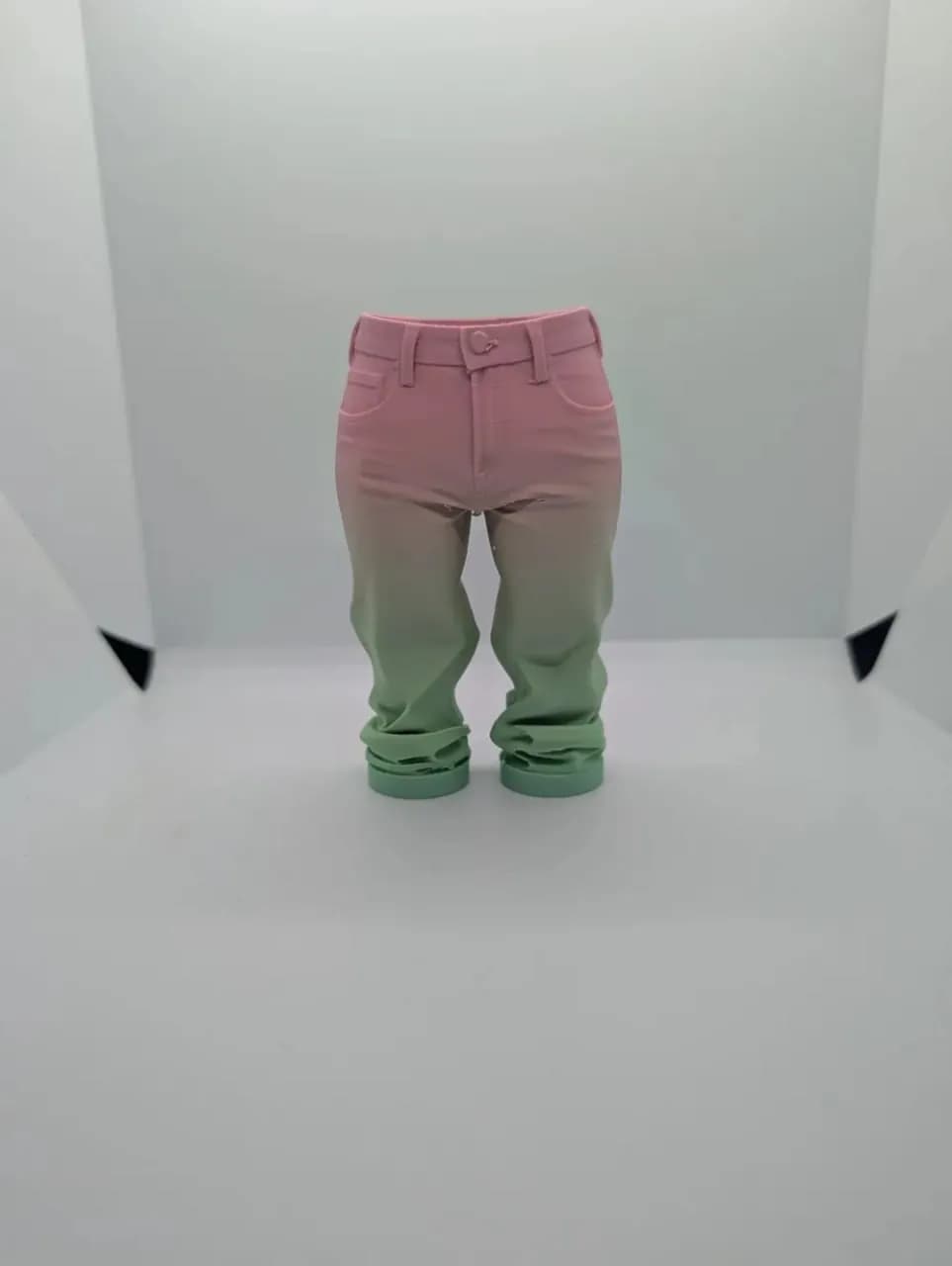 STL - Porta lapiceros de pantalón render 4