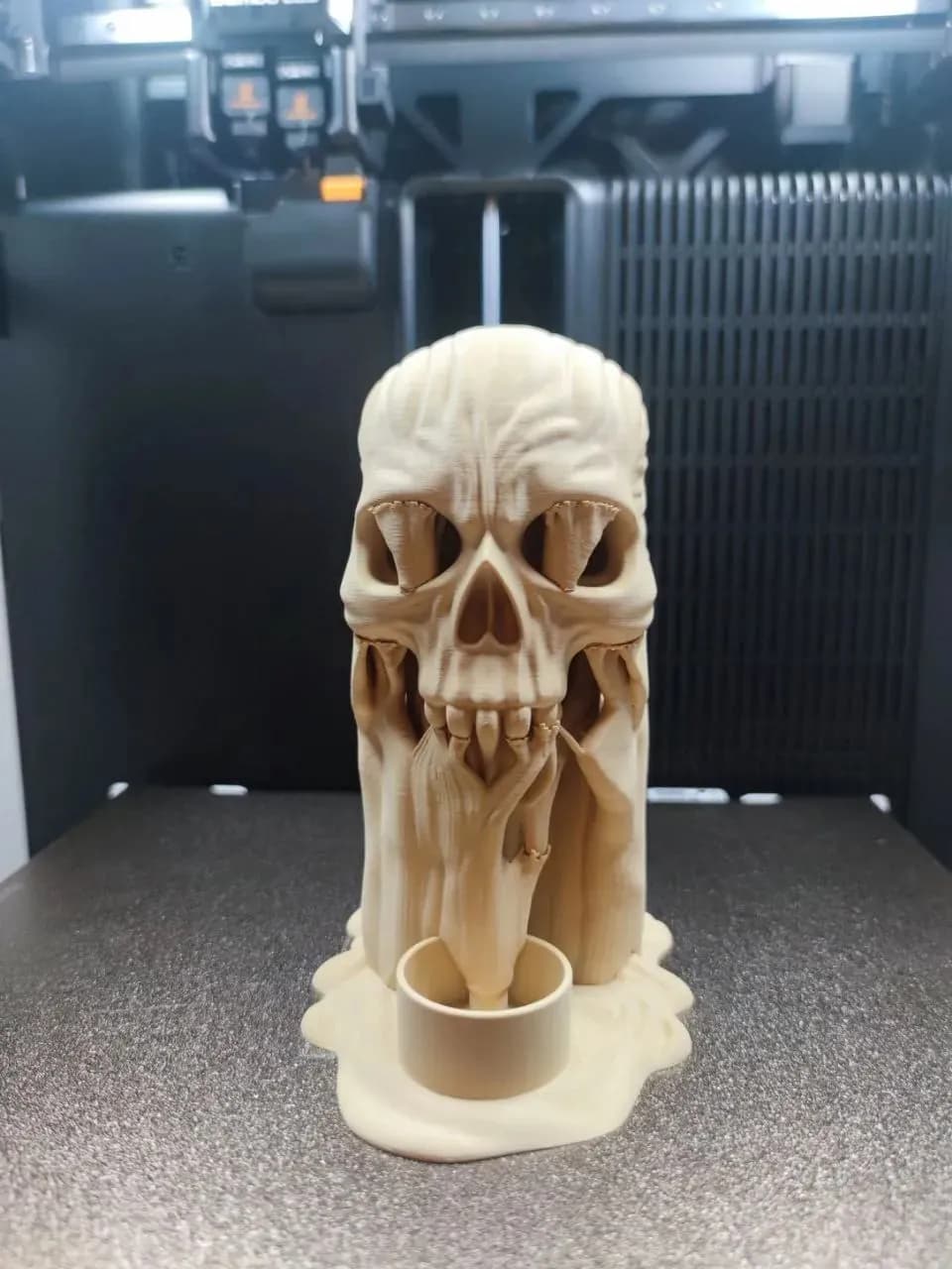 STL - Porta velas calavera fundida render 4