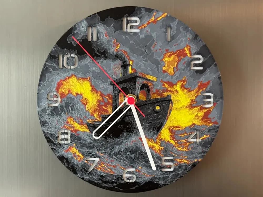 STL - Reloj de pared Benchy en llamas