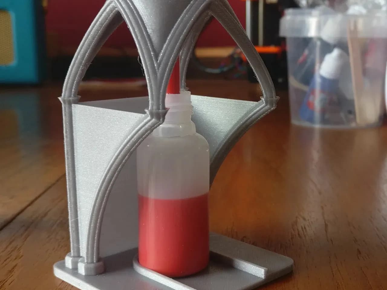 STL - Soporte de pintura gótico render 4