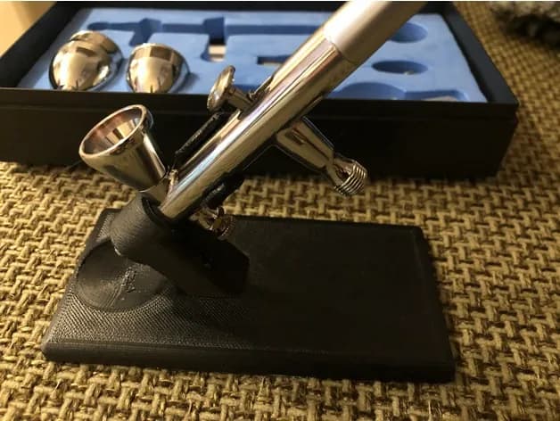 STL - Soporte para aerógrafo 4 render 2