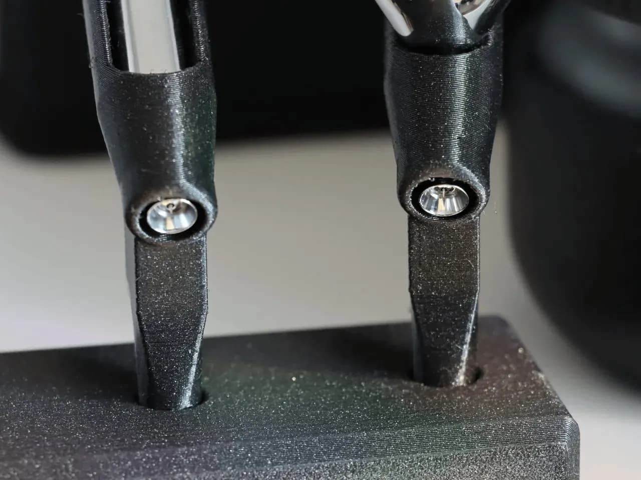STL - Soporte para aerógrafo Iwata render 3