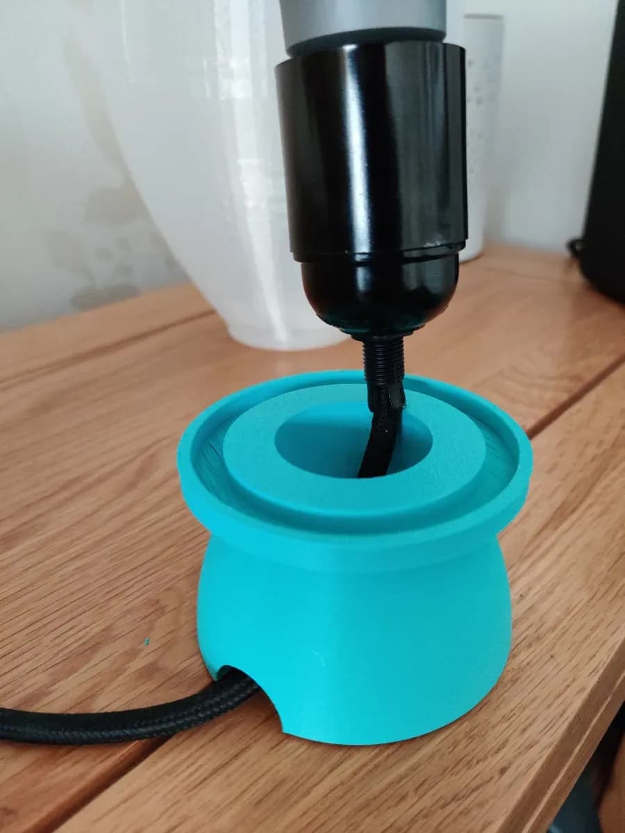 STL - Soporte para bombilla de cohete
