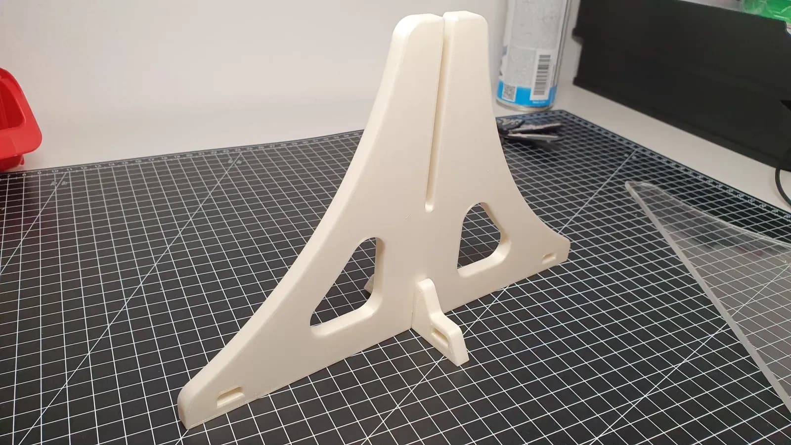 STL - Soporte para lámina acrílica render 2