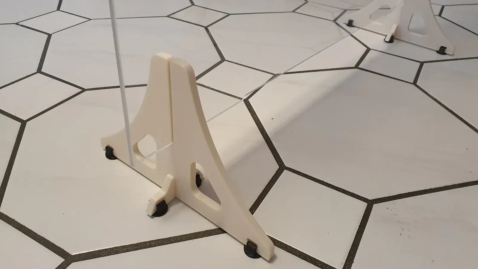 STL - Soporte para lámina acrílica render 3