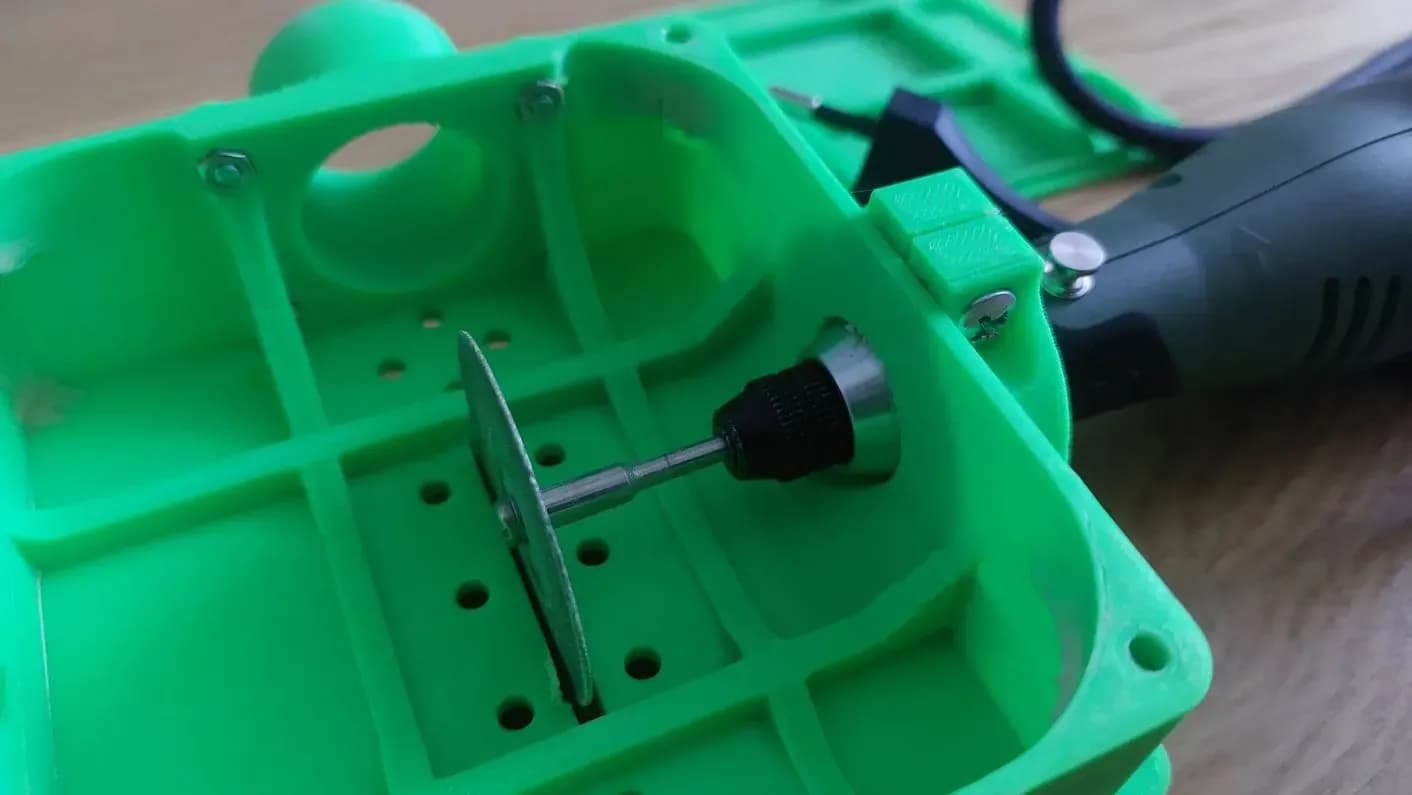 STL - Soporte para mini torno de sierra