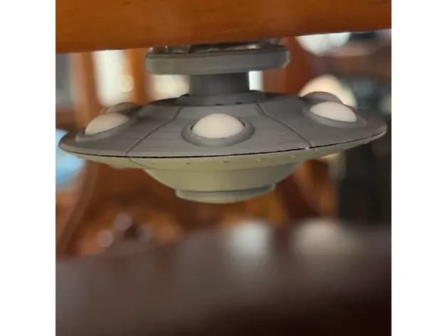 STL - Spinner con temática de ovni render 4