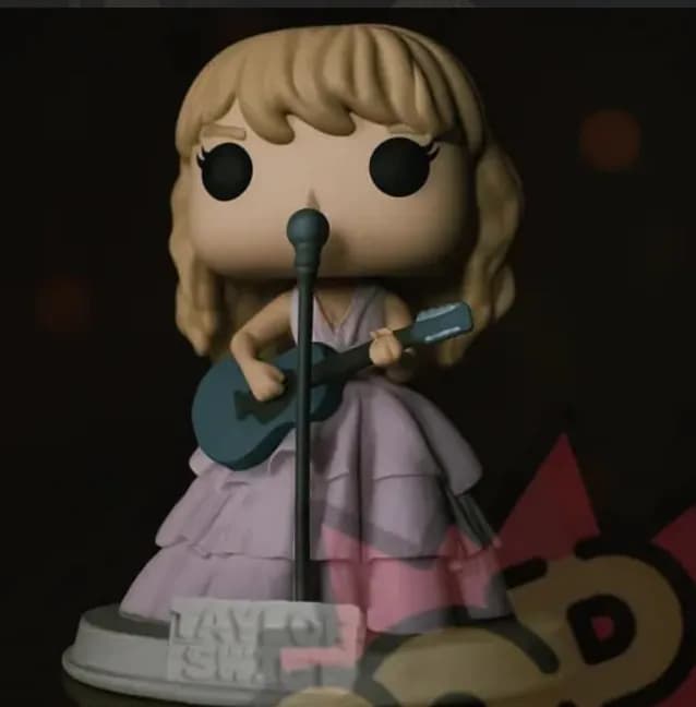 STL - taylor swift funko pop cantand