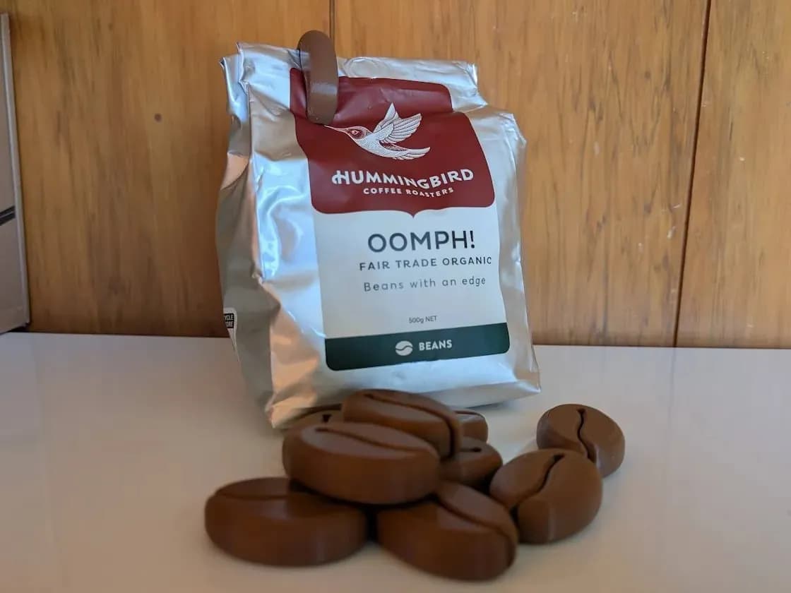 STL - Clip para bolsa de café con forma de grano render 1